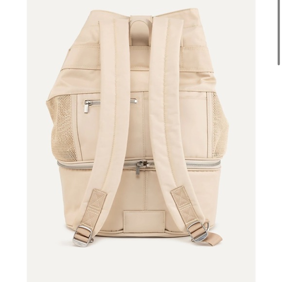 Max Bone Dog Backpack Carrier - Picture 4 of 10